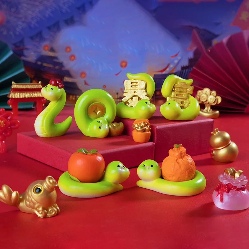 

2025 Year Of The Snake Ornament Cartoon Lucky Snake Figurine Micro Landscape Car Gifts Home Desktop Decoration