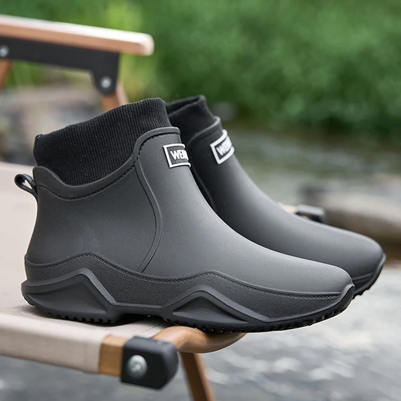 Korean Black Anti-Slip Men's Rubber Boots Short Tube Sports Style Thickened Environmental Protection Water Shoes Big Size 36-46