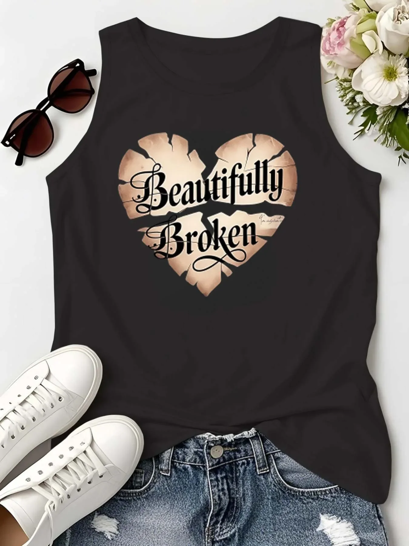 

Love pattern print, fashionable and versatile preferred women's vest, the item I recently purchased, as a daily gift, holiday gi