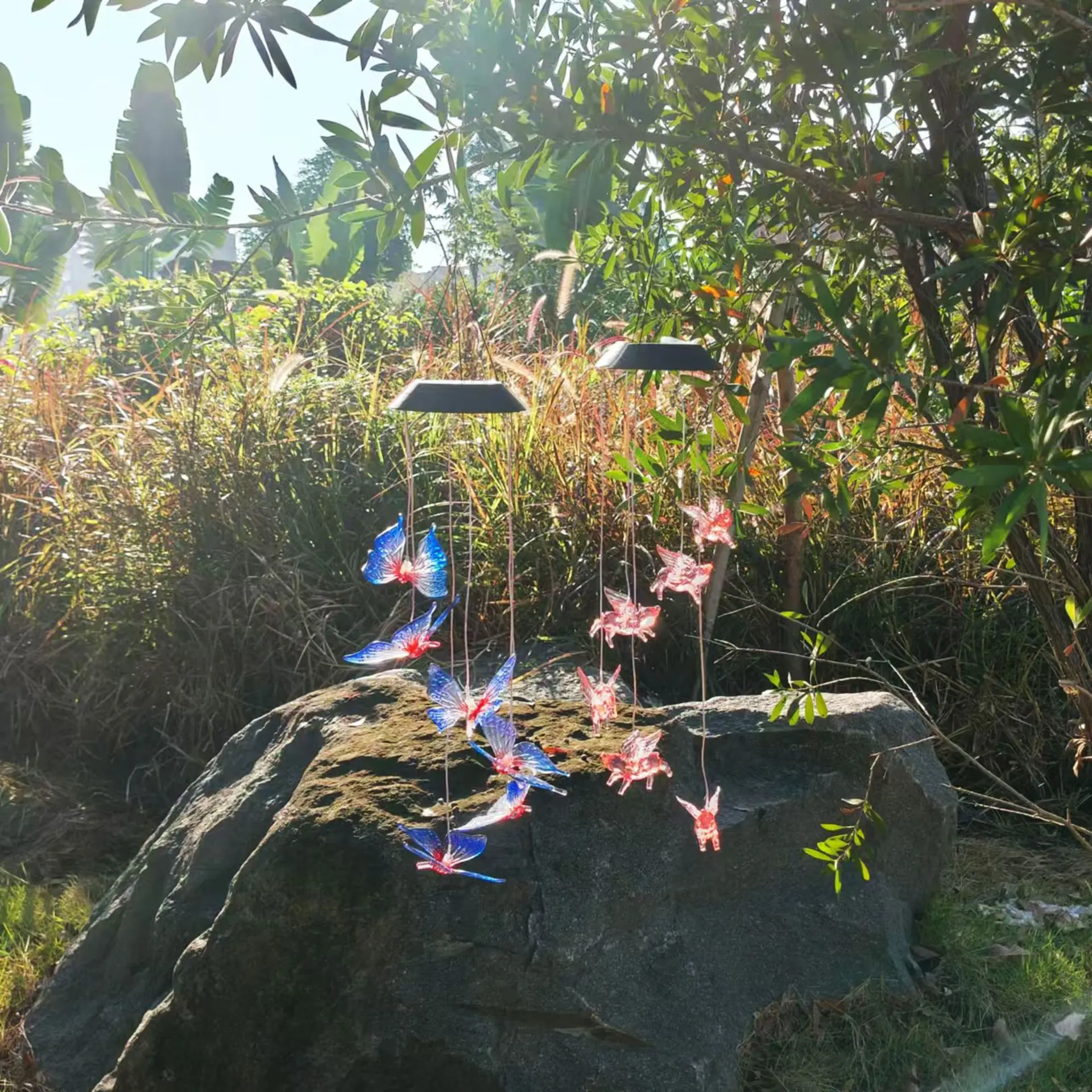 Cross-border outdoor solar wind chimes chandelier rice ball butterfly dragonfly hummingbird wind chime flying pig outdoor