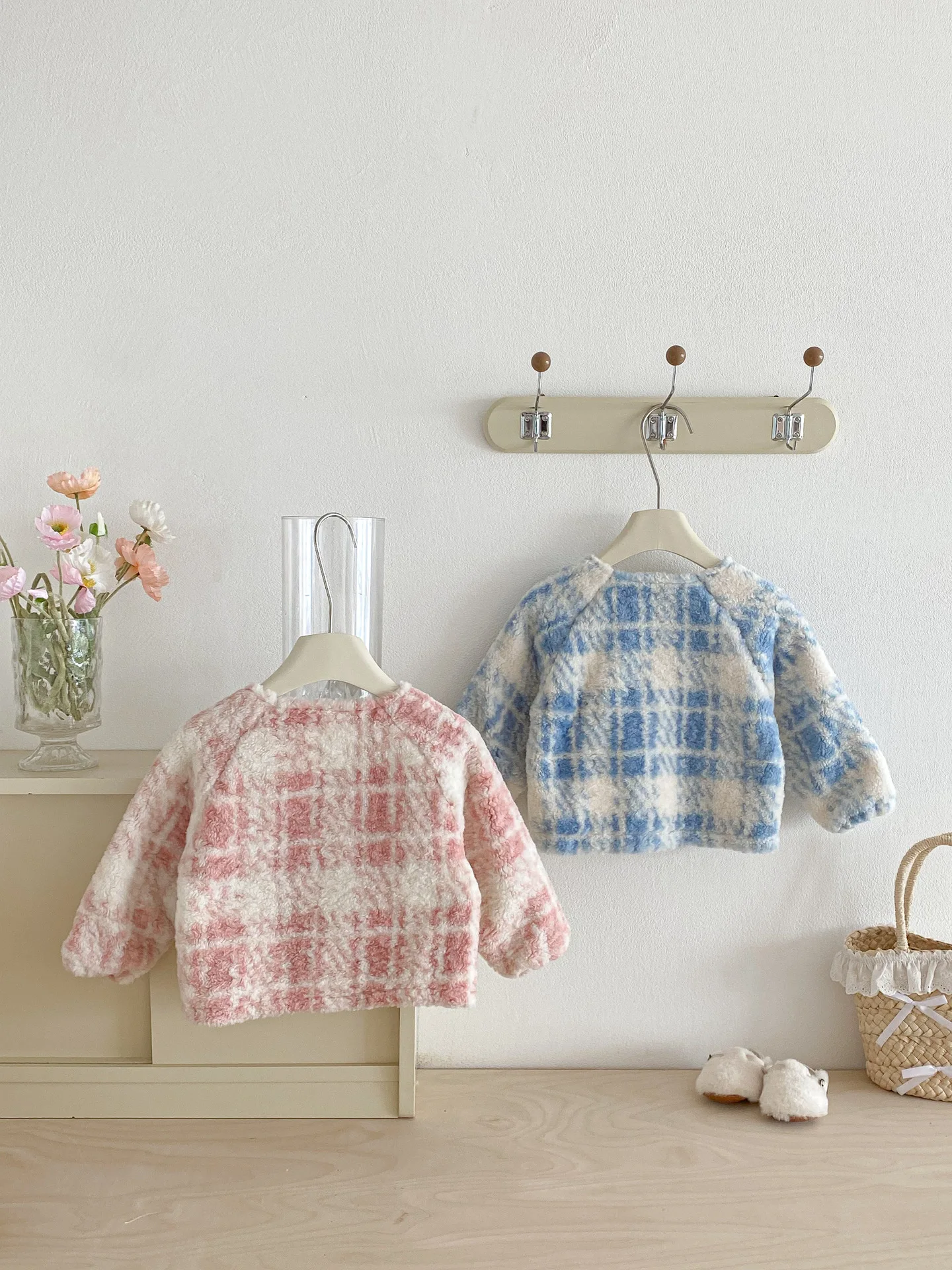 2025 شتاء جديد طفل طويل الأكمام الدافئة منقوشة معطف زائد المخملية سميكة الرضع الفتيات القطن وسادة مبطنة طفل الصوف سترة #3