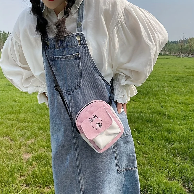 Japanese Shoulder Bags, College Style, Korean Printed Fashionable Handbag, Small Capacity Suitable for Commuting To Class