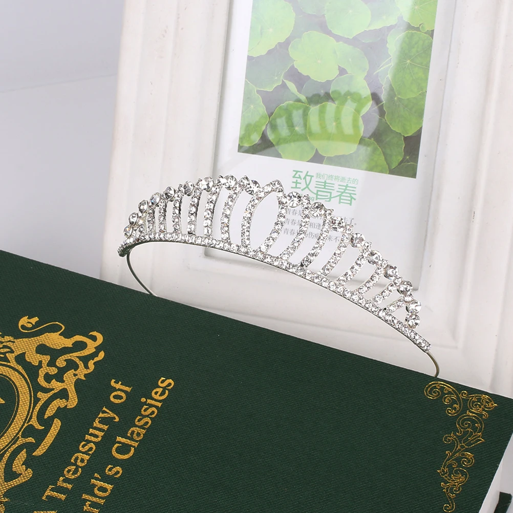 

Crystal Tiara Hair Jewelry for Wedding Prom Bridal Crown Alloy Accessories Special Occasions Washable Match Dress
