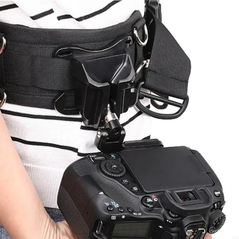 DSLR Camera Belt Clip with Intuitived Design for Simple Operation Suited for Photographers of All Experience 77JC