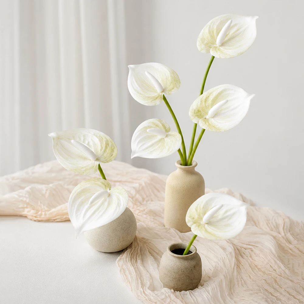 6 Stück Künstliche Anthurium-Lilien-Blumen für Vasenfüllung Innenraum-Dekoration Festival-Party-Deko Braut-Hochzeits-Arrangements Blumenstrauß – Detail 3
