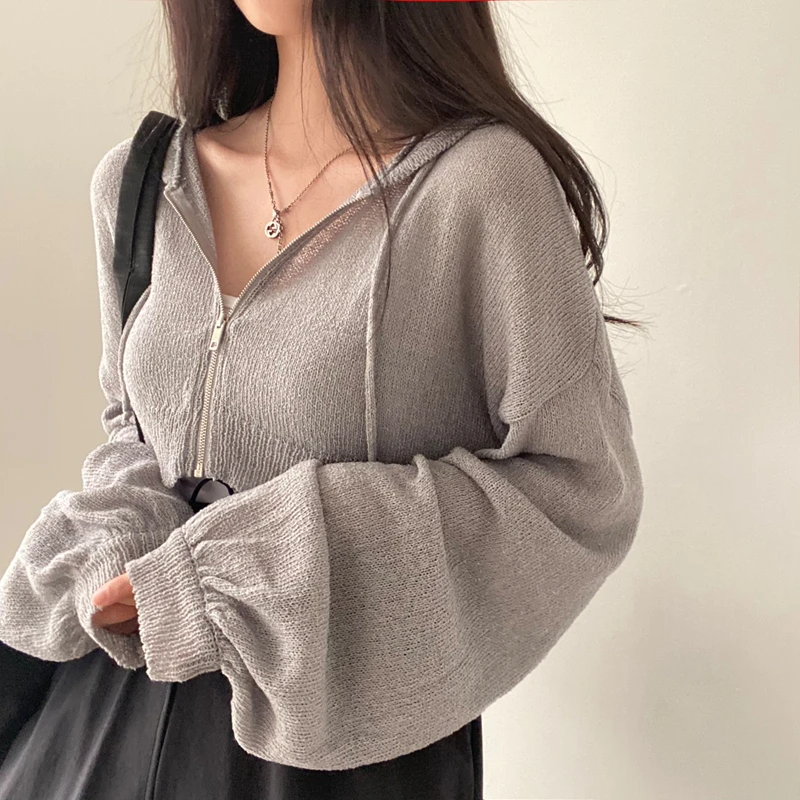 Zjaiss Koreanischer Chic 2026 Sommer Neu Kapuzen-Kurzstrick-Cardigan für Damen aus Eisseide, locker sitzende Freizeit-Oberbekleidung
