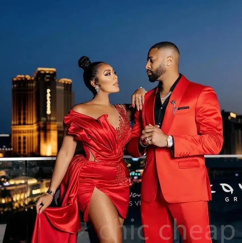 Vestido de graduación de vaina roja con cuentas, cuello transparente, Mini vestidos de dama de honor, vestidos de fiesta de regreso a casa, vestidos formales de cóctel