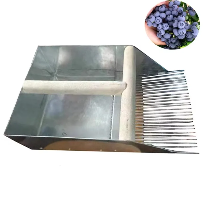Easy-to-operate manual blueberry picker