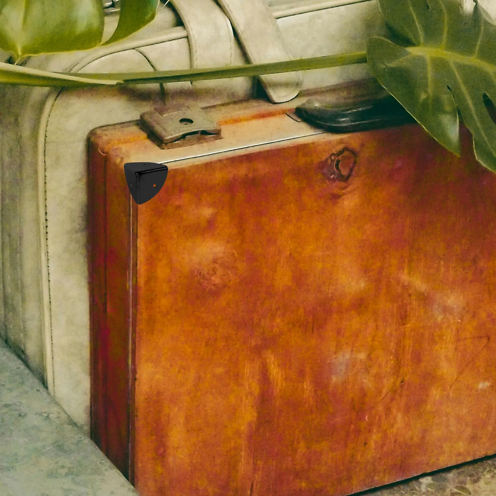 

16 шт. Защитные уголки для бильярдного стола, сверхпрочные металлические уголки, защита краев для ящиков для инструментов, косметичек, шкафов