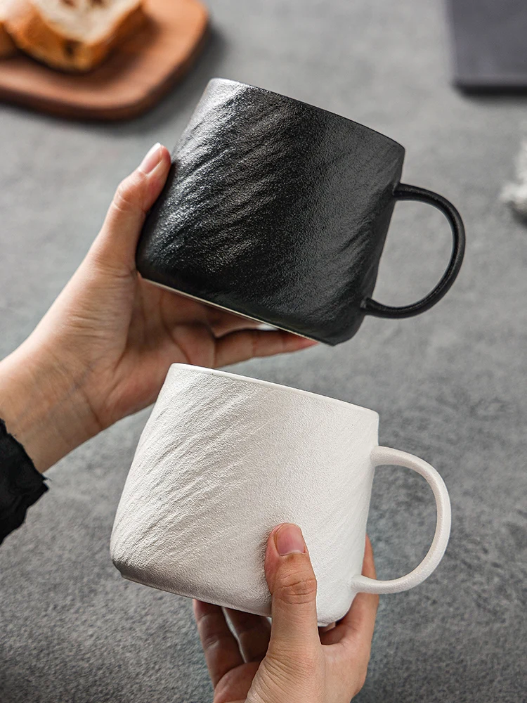 

550ml Minimalist Style Ceramic Frosted Mug Male Coffee Milk Cup Large Capacity Drinking Cup Household Couple Water Tea CupMug