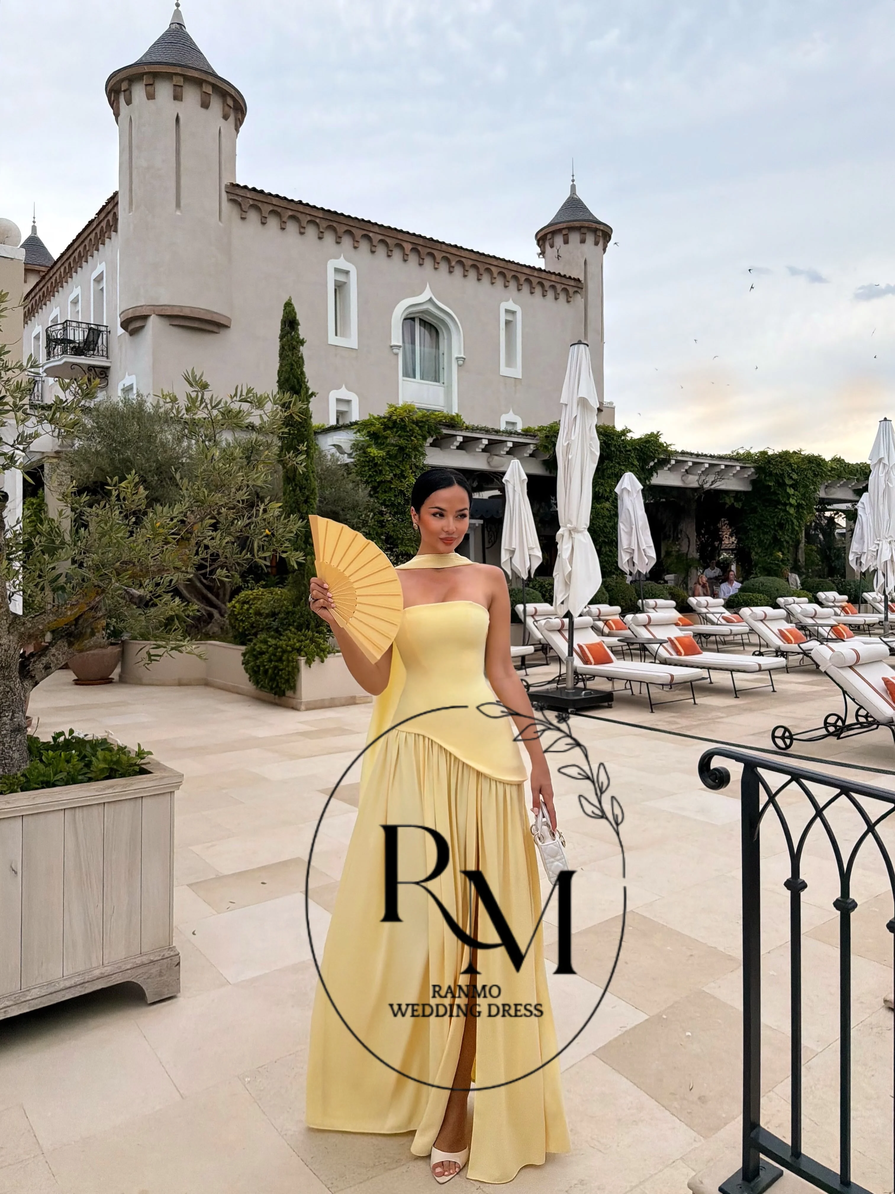 Ranmo Modern Yellow A-line Strapless Sleeveless New Evening Gown Pleat Floor-Length New Customized Corset Prom Gown شارون سعيد