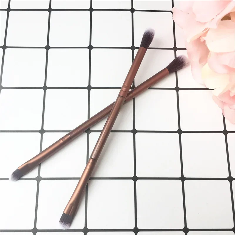 1pcs Nose Silhouette Brush Highlighting Brightening Single Brush Foundation Tools All Double-ended Makeup Eye Shadow Brush