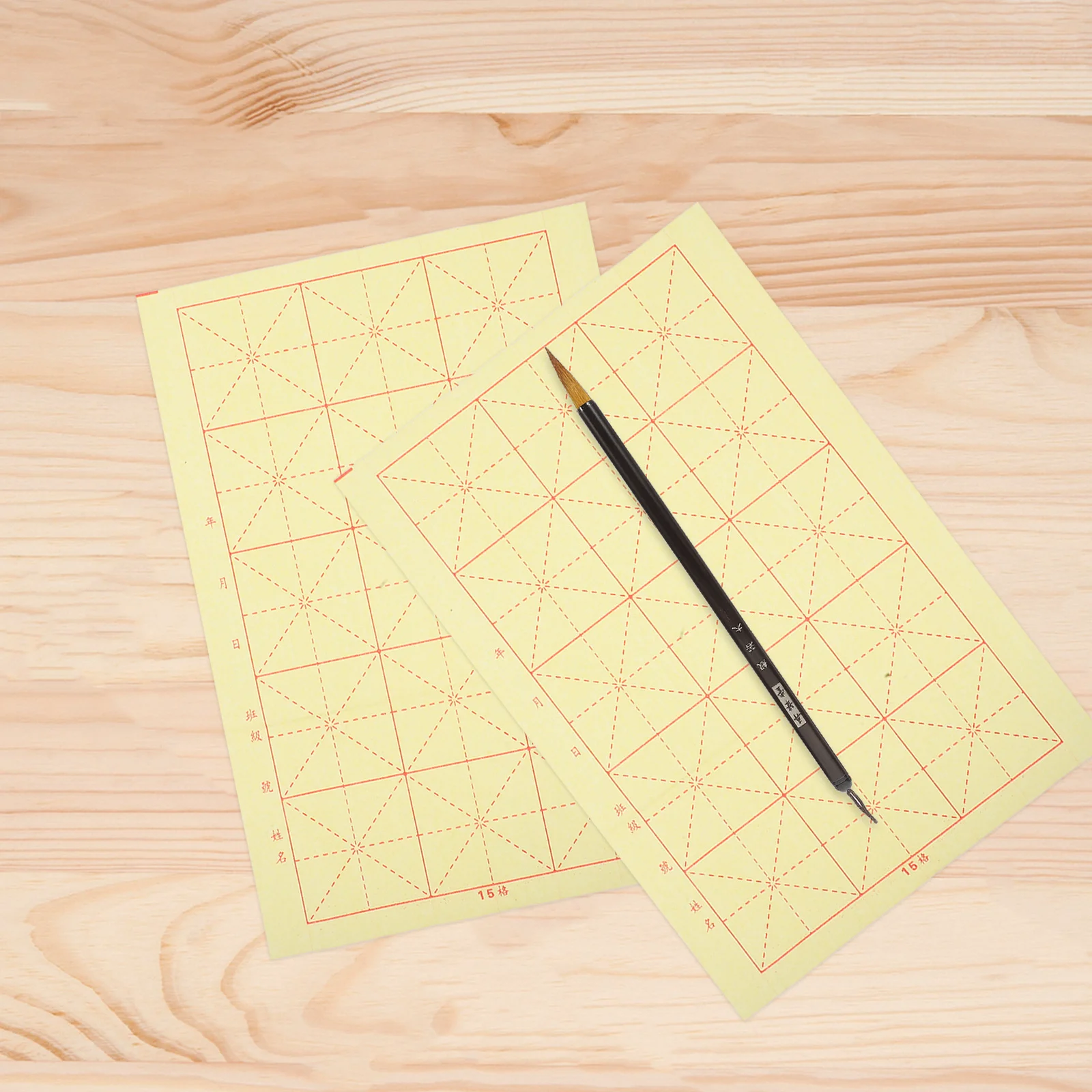 200 fogli di riso Xuan di carta per esercitazioni di caratteri cinesi con layout a griglia per imparare la calligrafia a casa o le impostazioni dell'aula