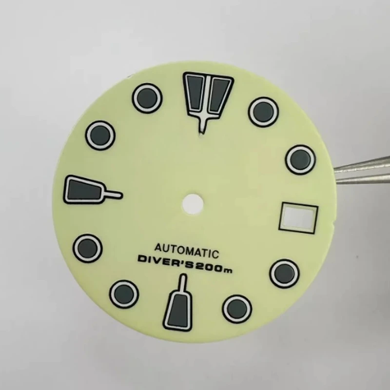 

Customized New Watch Accessories Modified Diving Dial 28.5MM Green Luminous Adaptation NH35/NH36 Movement