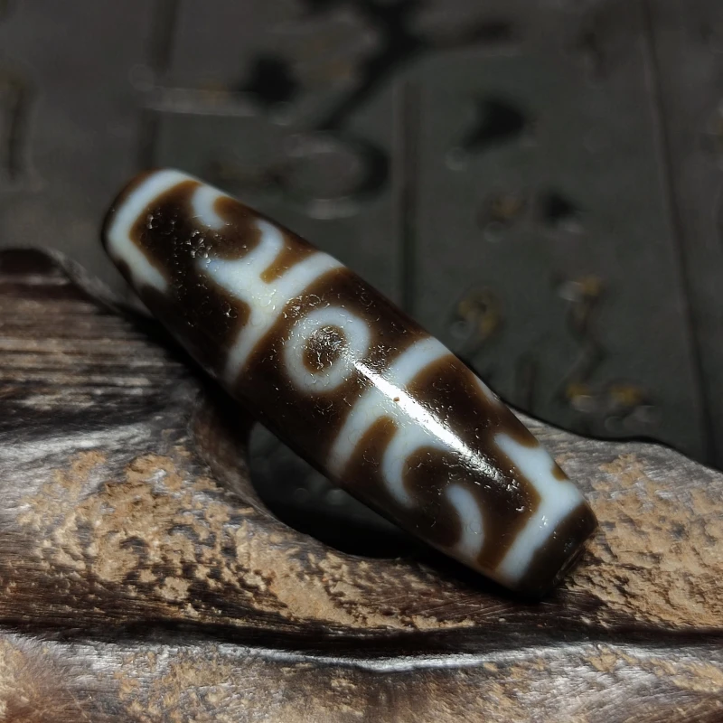 High Fat Dark Old Black/White 12*38mm Tibet Lotus Master's Magic Tool Totem Agate  DZI Beads Men&women jewelry DIY Free Shipping