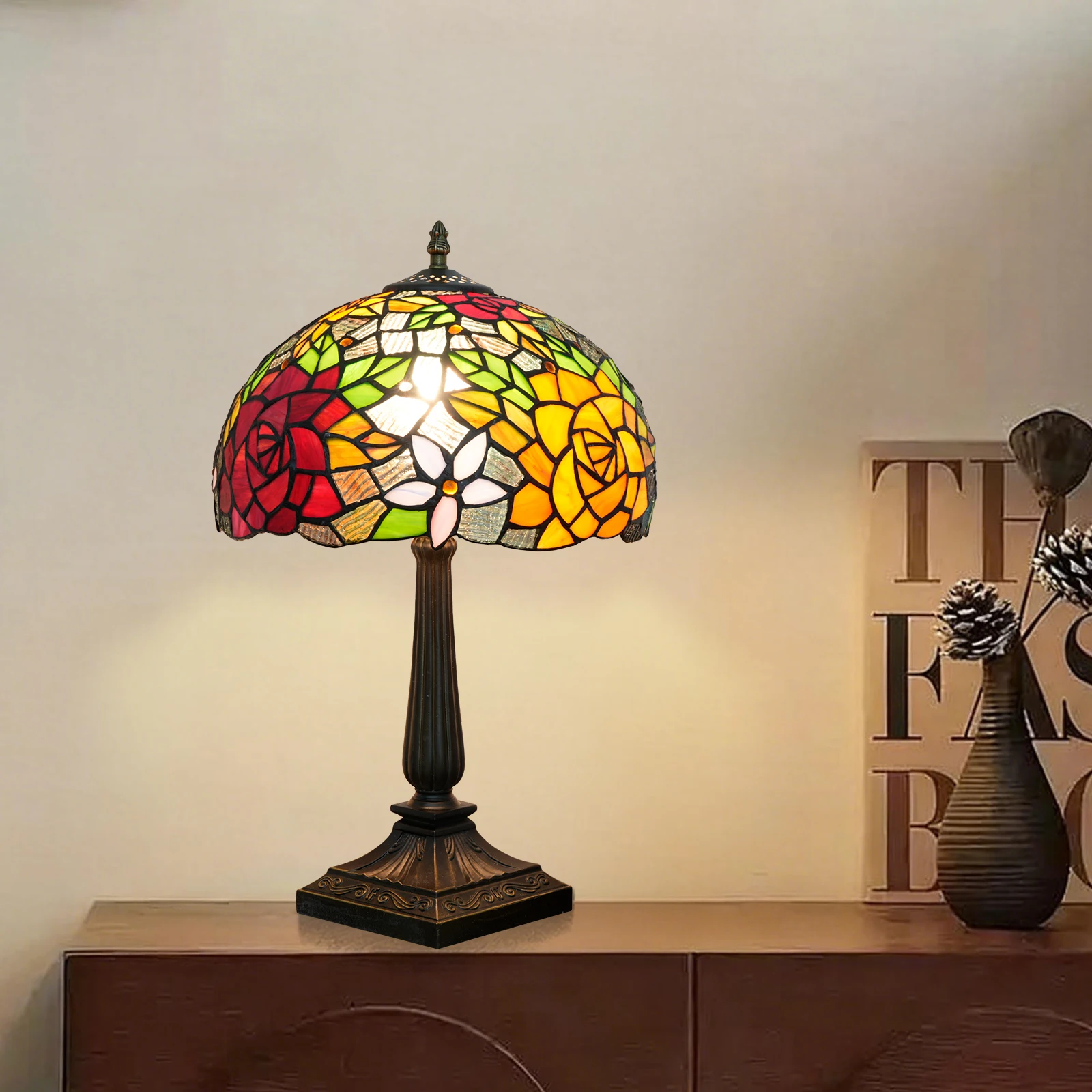 Tiffany Stained Glass Table Lamps Rose Flower Bedside Lamps Living Room Dining Room Office Decoration Desk Lamp Home Decoration