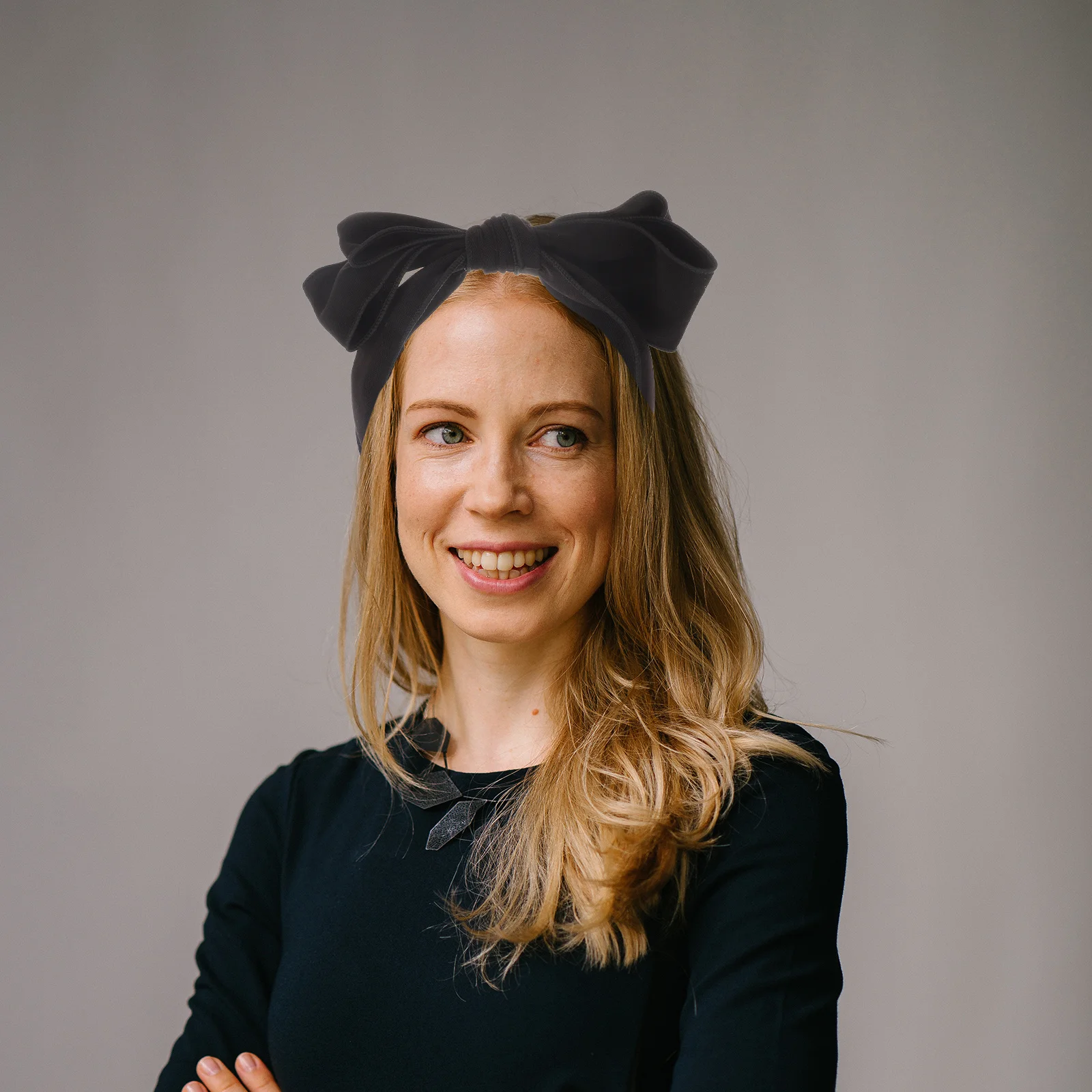 

Креативная повязка на голову с бантом для женщин и девочек, стильный аксессуар для волос, идеальный реквизит для фотосессии, украшение для дня рождения, вечеринки, повязка на голову