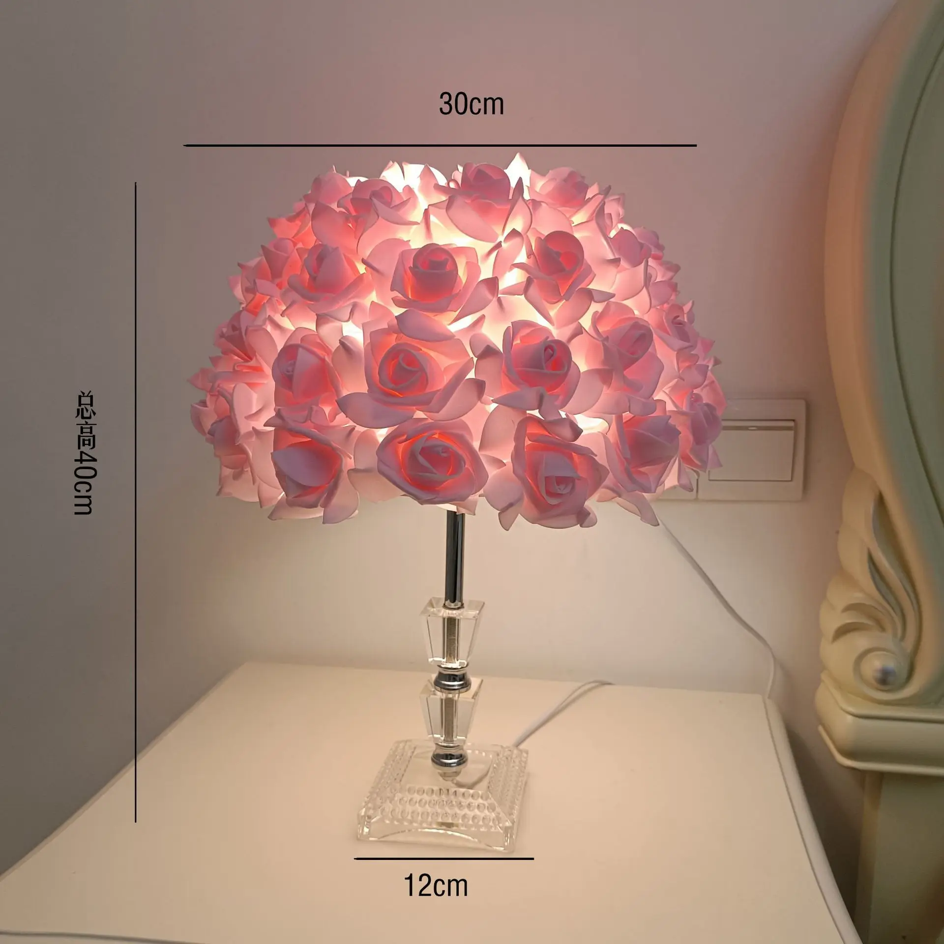 คริสตัลโรสโคมไฟตั้งโต๊ะสร้างสรรค์ช่อดอกไม้โคมไฟห้องนอนตกแต่งไฟกลางคืน