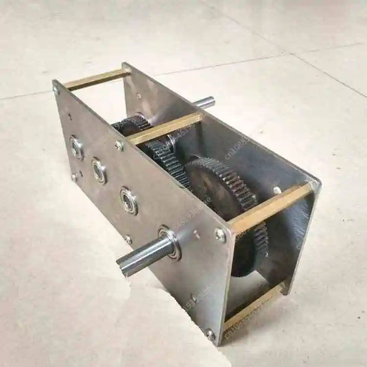 Hand Crank Generator Speed Increasing Gear Box Can Be Customized Wind Hydraulic Transmission Gear Set Gearbox Reduction Box