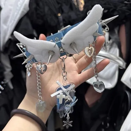 Necklace Blood Bag Subculture Y2k Accessories Spike Girl Angel Wing Gothic Couple Harajuku Medical Choker Blood Bag Pendant
