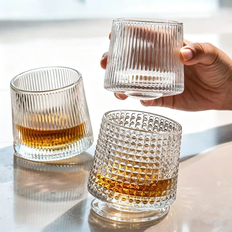 Rotating Glass Tumbler Top Rotating Glass Bar Whiskey Glass Decompression Glass Foreign Wine Glass Water Glass