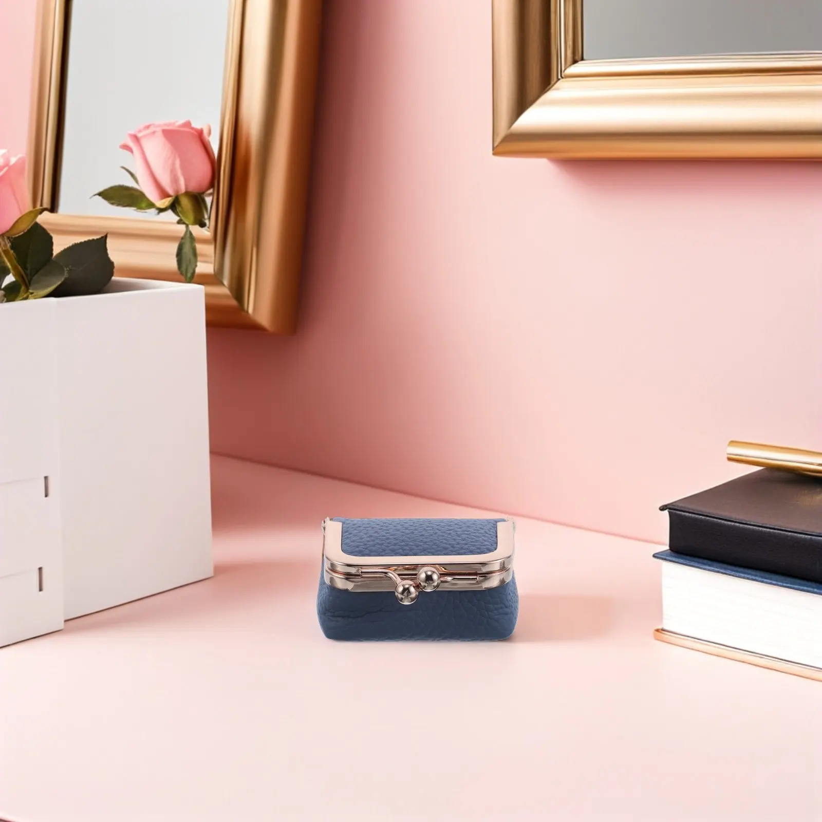 

Vintage Kiss Lock Mini Jewelry Box Blue Small Portable Travel Case Earring Necklace Bracelet Organizer Jewelry Storage