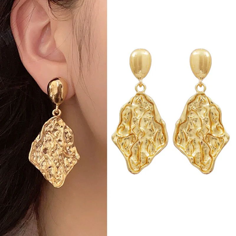 Vintage Crinkled Irregular Drop Earrings for Women Hammered Textured Abstract Metal Dangle Earring Chunky Statement Jewelry Gift