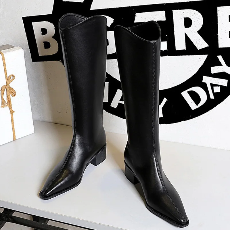 BIGTREE 2027 New Street Style Pointed Toe Knee-High Boots Women Low Heels Shoes Female Long Booties Zapatos De Mujer