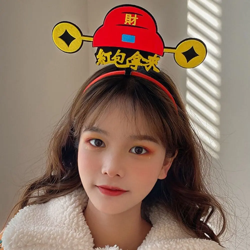 

Red Hairband 2024 Happy New Year Headband Cartoon Mascot Dragon Dragon Headband Felt Hair Hoop Chinese Style New Year Headdress