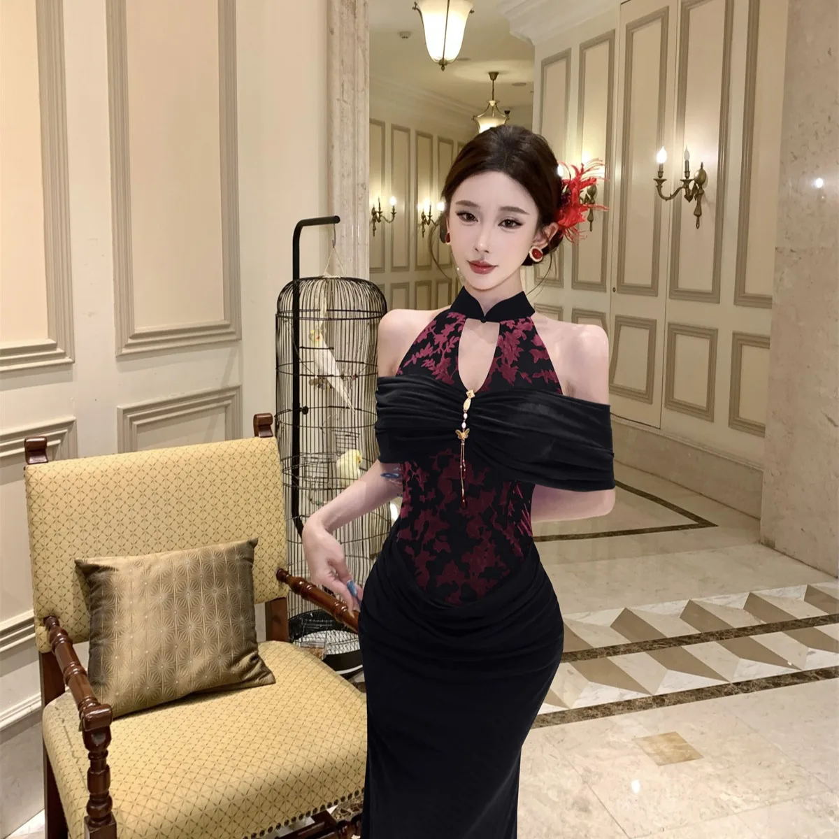 Vestido Longo de Veludo com Efeito Emaecedor, Estilo Chinês, Gola Alta, Saia em Cauda de Peixe com Cintura Ajustável para M...