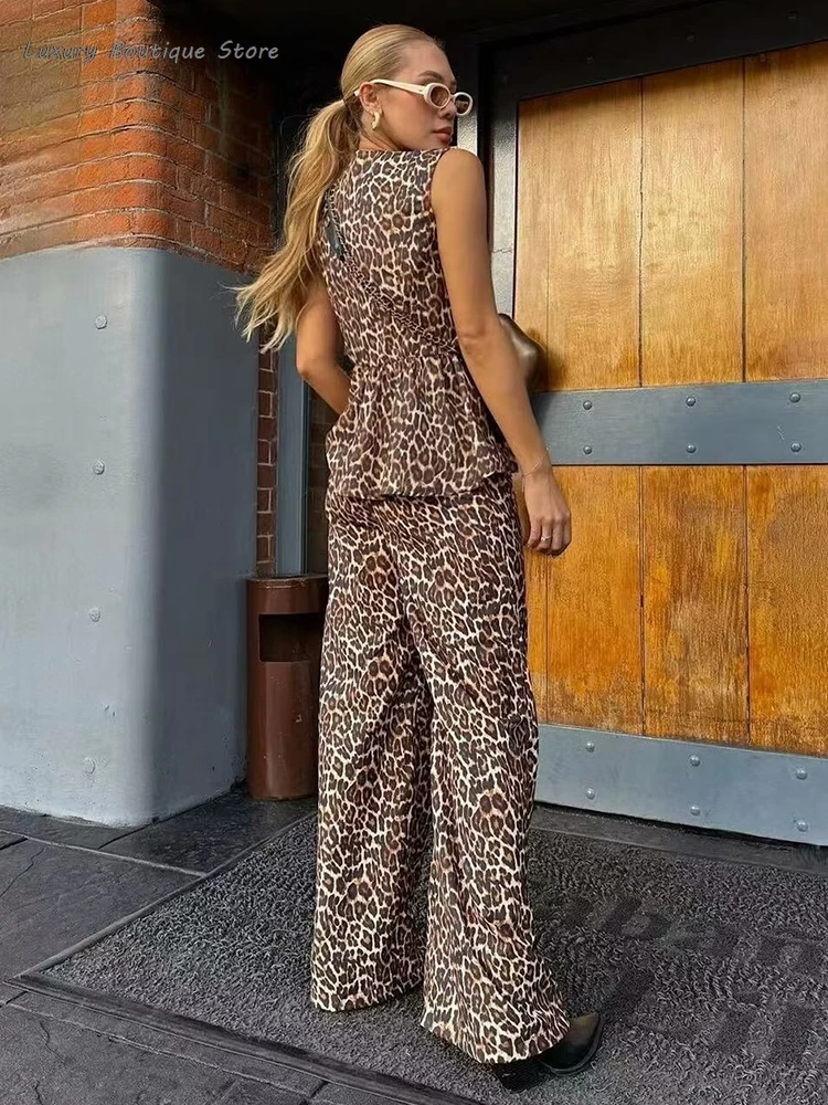 Traje Retro con estampado de leopardo para mujer, chaleco sin mangas y Pantalones rectos, conjuntos de 2 piezas, moda urbana, traje informal de verano, 2024