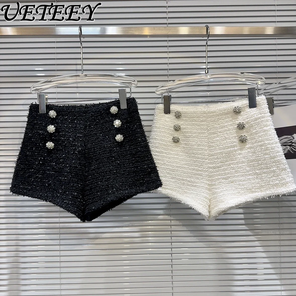 

2023 Autumn Winter New High-Definition Socialite Short Pants Elegant Rhinestone Buckle Bright Silk Tweed Shorts for Women