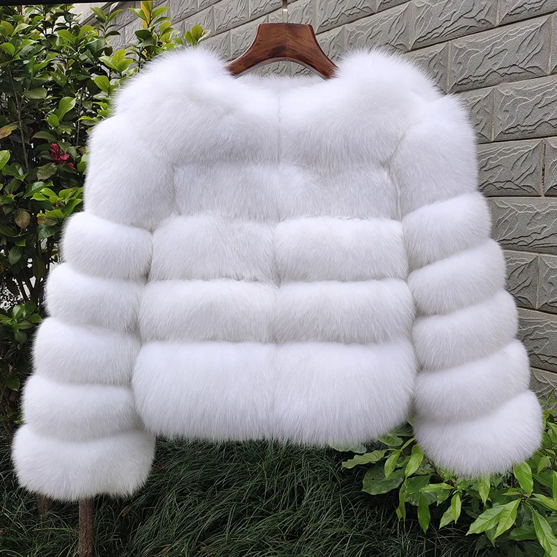 

Hot Sale Autumn and winter fox fur detachable sleeves, fashionable slim fit short fur coat for women