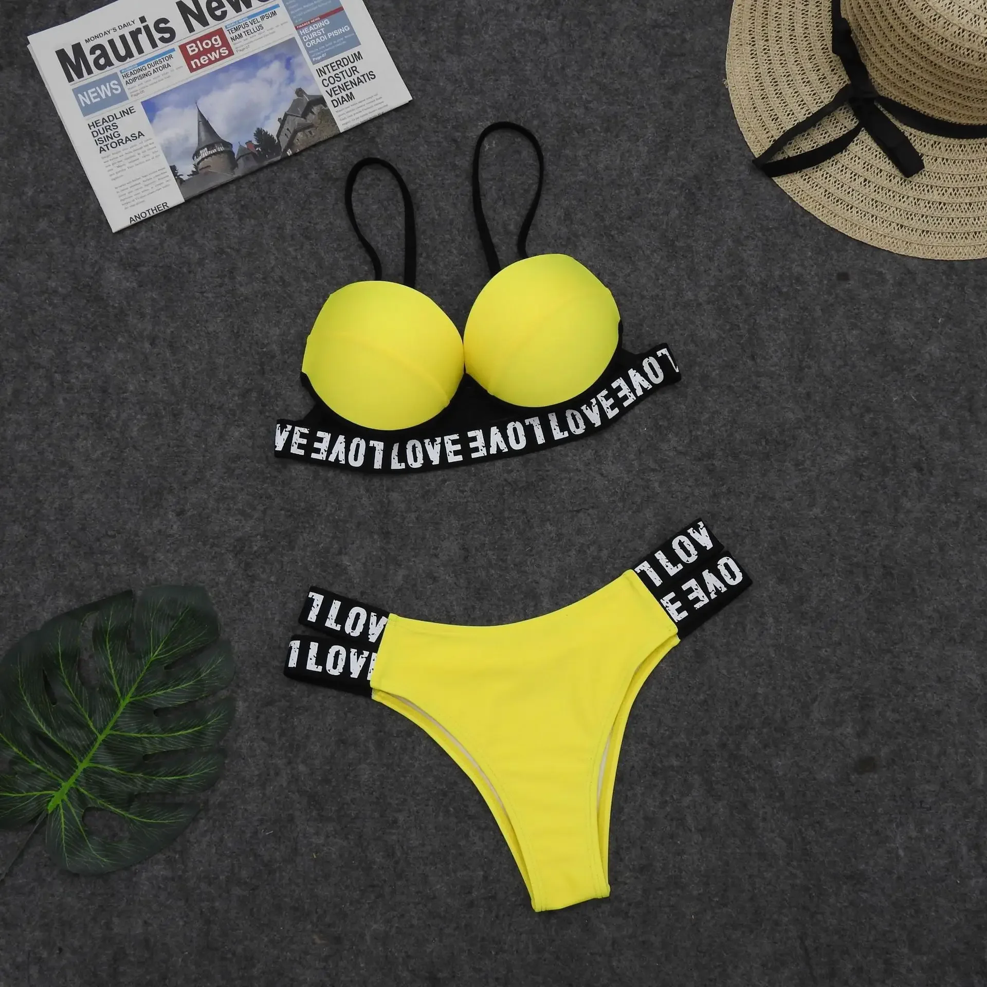 Areathable Color Matching Bikini Size Chest Steel Tray Gathering Swimsuit Women's Hot Spring Swimsuit Seaside Vacation Bikini