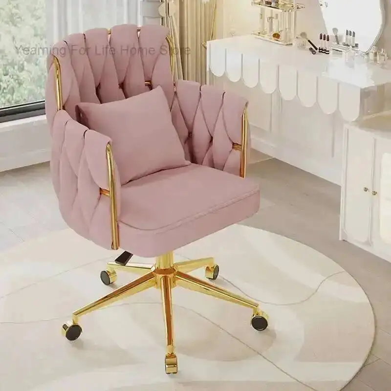 

Luxury Chairs Light Backrest Modern Office Velvet Comfortable Chairs For Nail Salon Dressing Table Armchair Living Room Chair