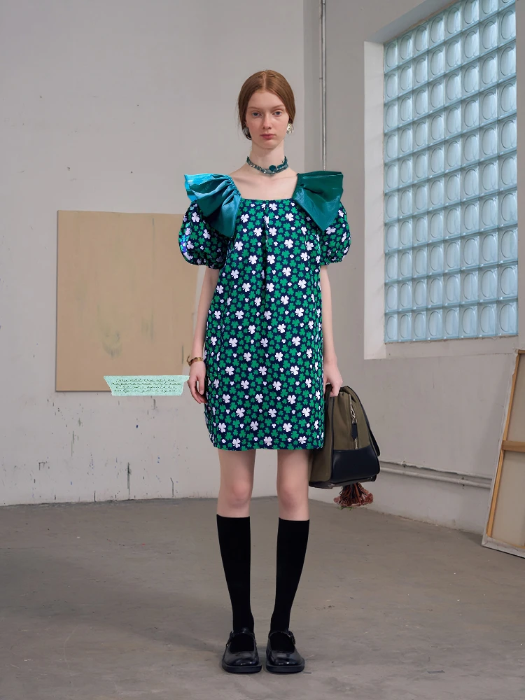 LASS LIZ Original, Vestido Holgado de Verano con Mangas Abullonadas Verdes, Falda Corta de Cintura Alta con Estampado Floral