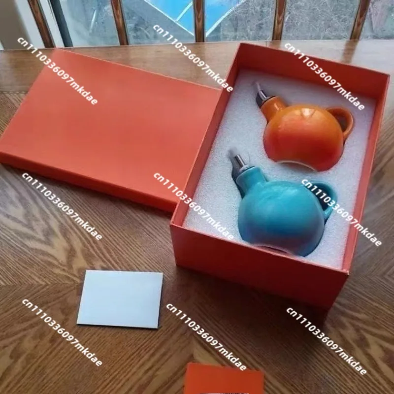 Cool color oil pot. Ceramic spice pot two-piece gift box. Creative spice jar for kitchen home