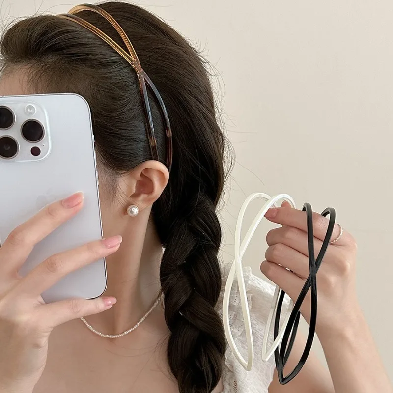 

Extra Thin Cross Band Non Slip Headband for Women Retro Vintage Elegant Hair Hoop Comfortable Fit Daily Wear Hair Accessories