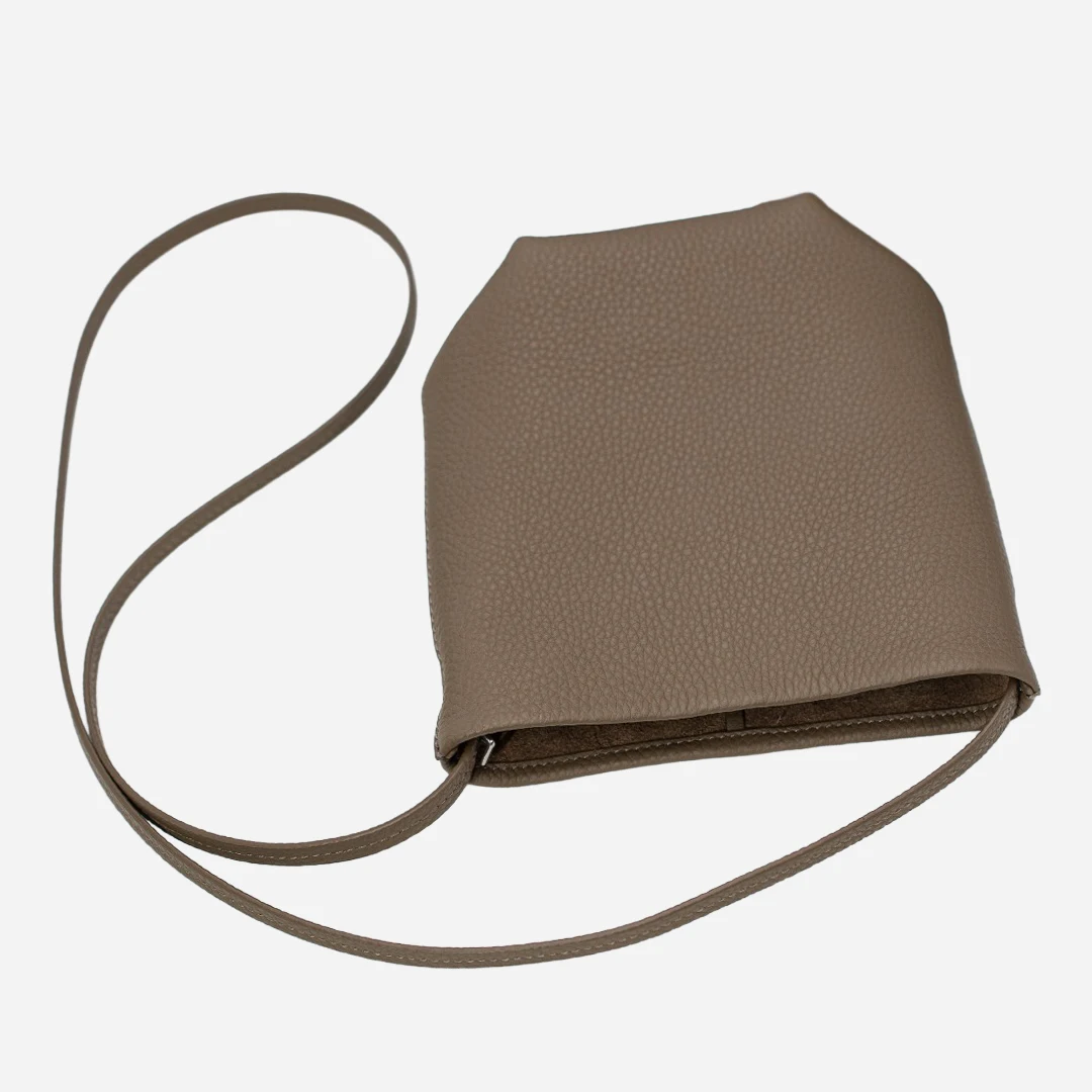 Mendy Crossbody Bag Mini Women's Handbag Cowhide Leather Small Bucket Bag Casual Style Luxury Bags Designers New In 2026 Quality