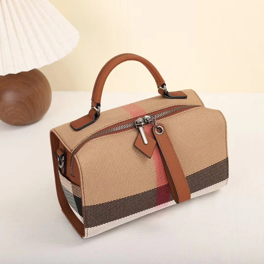 

Многофункциональная женская сумка через плечо 2025, легкая нейлоновая сумка, просторная сумка через плечо с внутренними карманами для путешествий