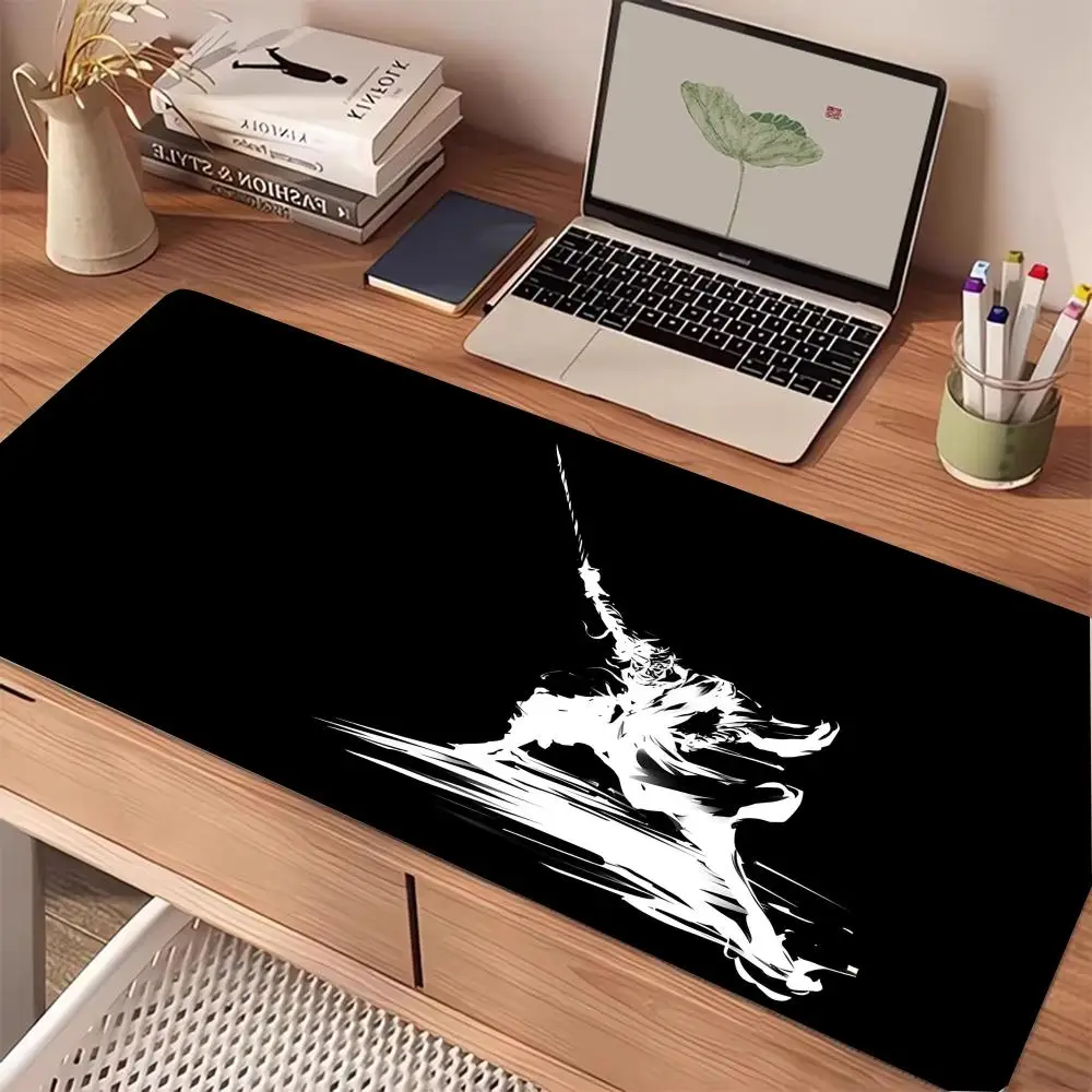 

Силуэт рыцаря с мечом в стиле чернил подходит для работы, игр и офиса. Коврик для мыши.