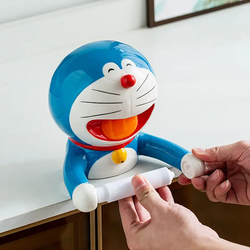 Caja de papel de cerámica para baño creativa de Doraemon de dibujos animados, estante de almacenamiento sin perforación, caja de papel higiénico, rollo de papel colgante para pared