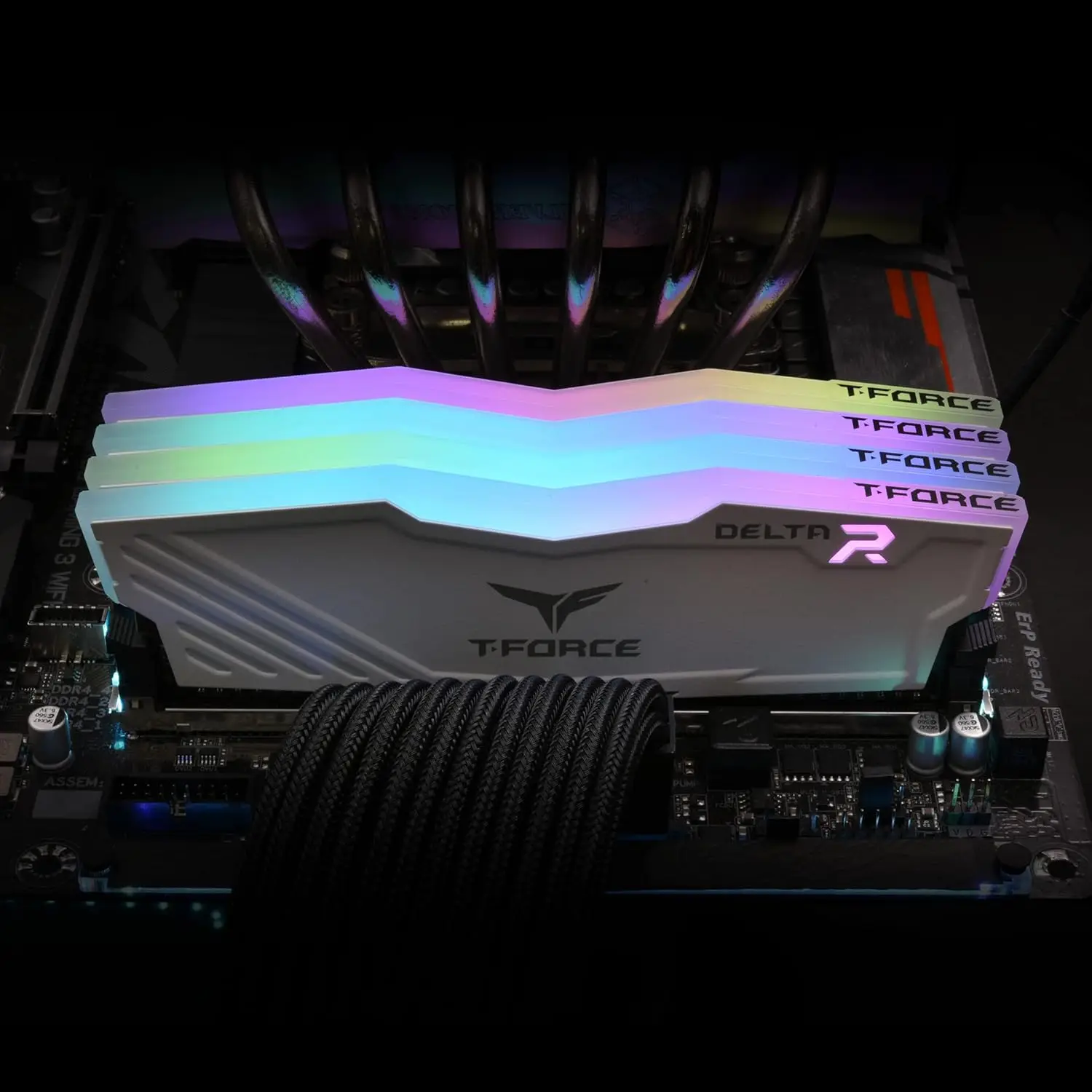 TEAMGROUP T-Force Delta RGB DDR4 8GB 16GB 3200MHz CL16 / 8GB 16GB