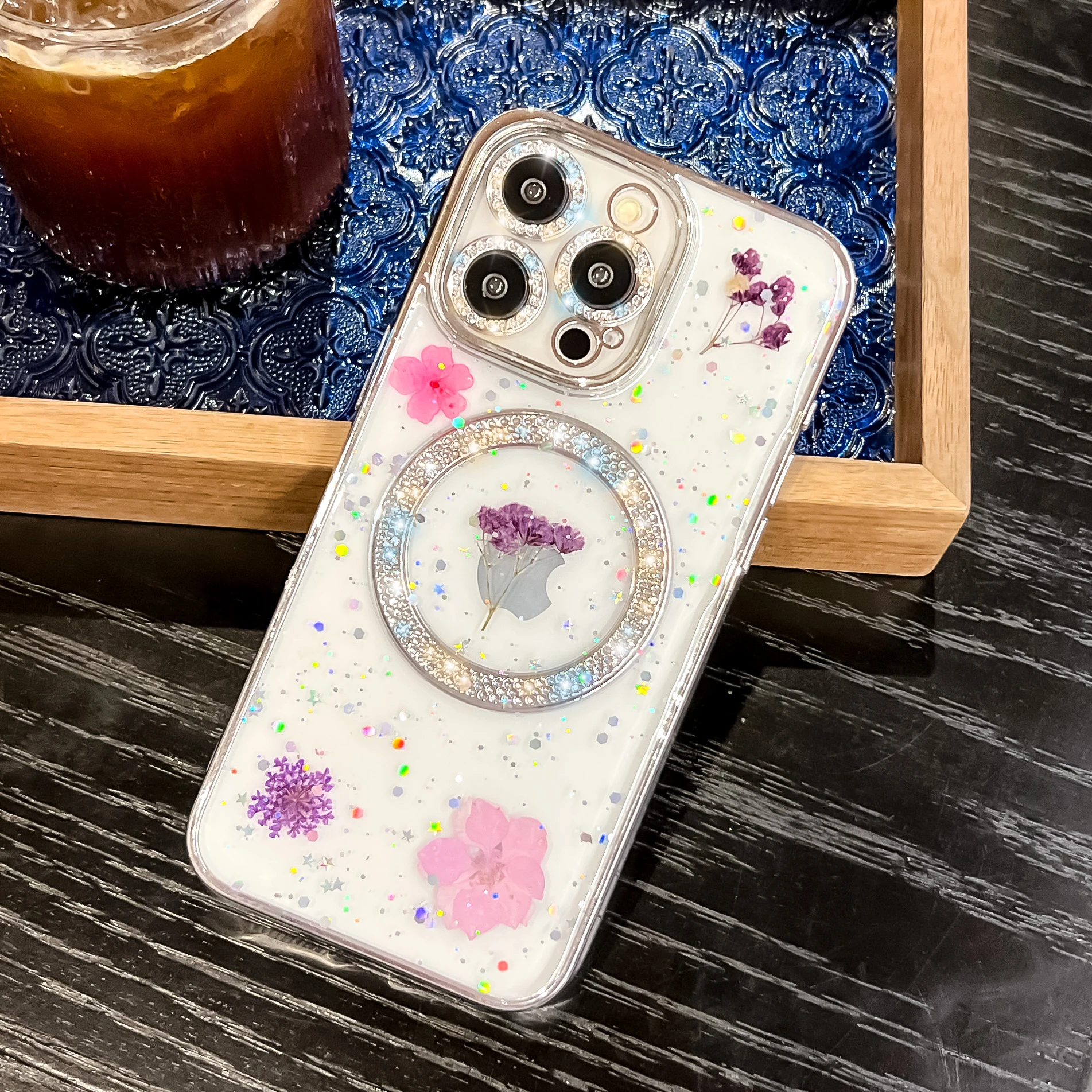 Luxury Diamond Dried Spring Flowers Magnetic Wireless Charge  Phone Case For iPhone 11 12 13 14 15 16 Pro Max  Plus Clear Cover