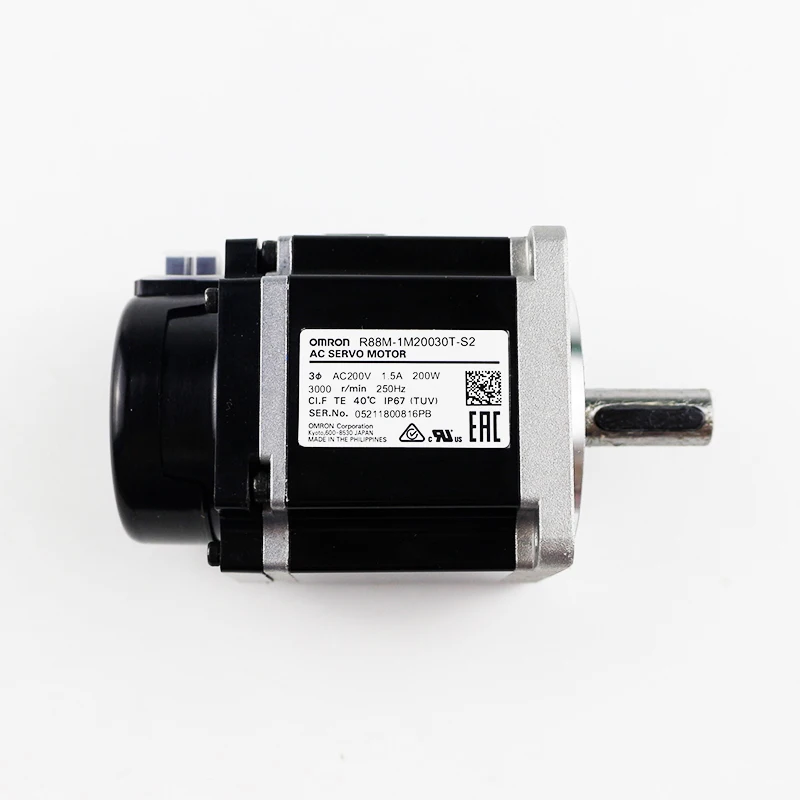 Japanse R88M-1M20030T-S2 Servomotor 200W Met Keyway Servo Drive Gloednieuwe Originele R88M-1M20030T-S2