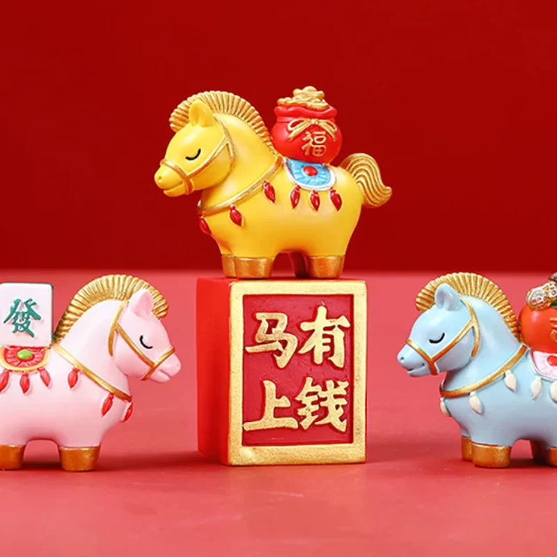 Creative Transfer Zodiac Horse Back Lucky Bag Ingot Can Be Rotated Home Decoration Office Desktop Decoration