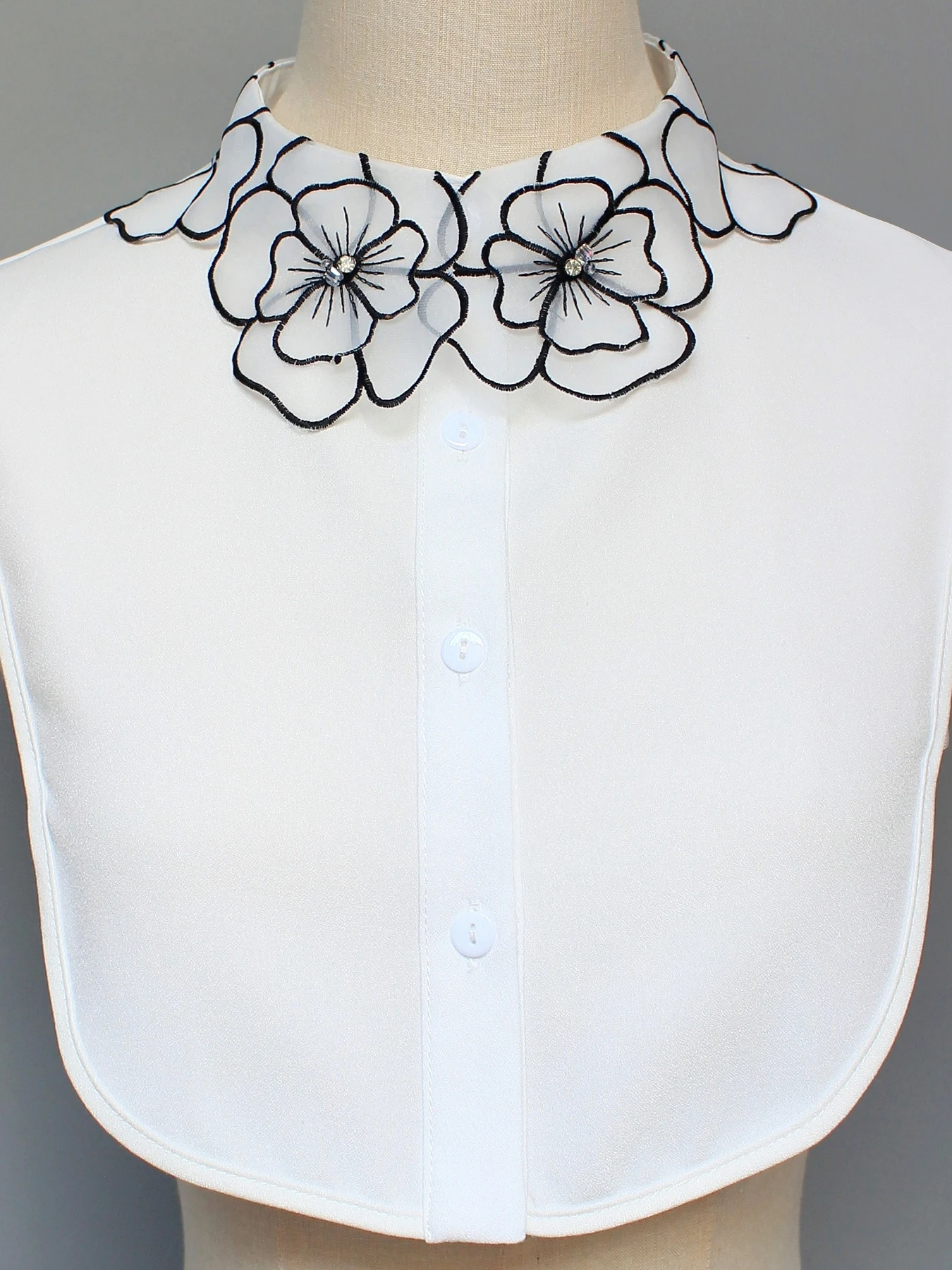 1 Stück abstraktes, besticktes Blumen-Kragenimitat, ein bestickter Kragen mit elegantem und charmantem Stil für Damen, Eye-Cat – Detail 6