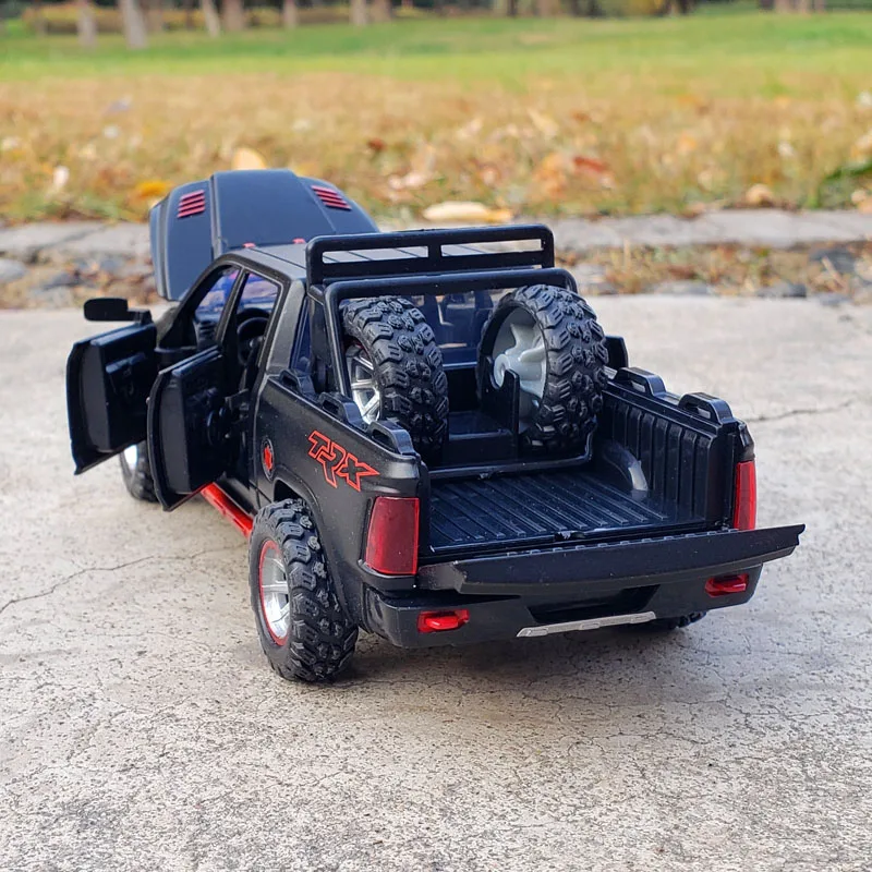 1:32 Simulation Alloy Car Model Dodge-Ram TRX Pickup Metal Pull Back Car Sound And Light Pull Back Boy Toy Gifts Vehicle