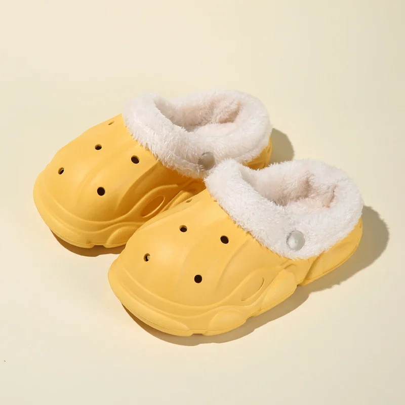 New children's hole-in-the-wall cotton slippers, parent-child style, plus velvet, thickening, waterproof and anti-fouling