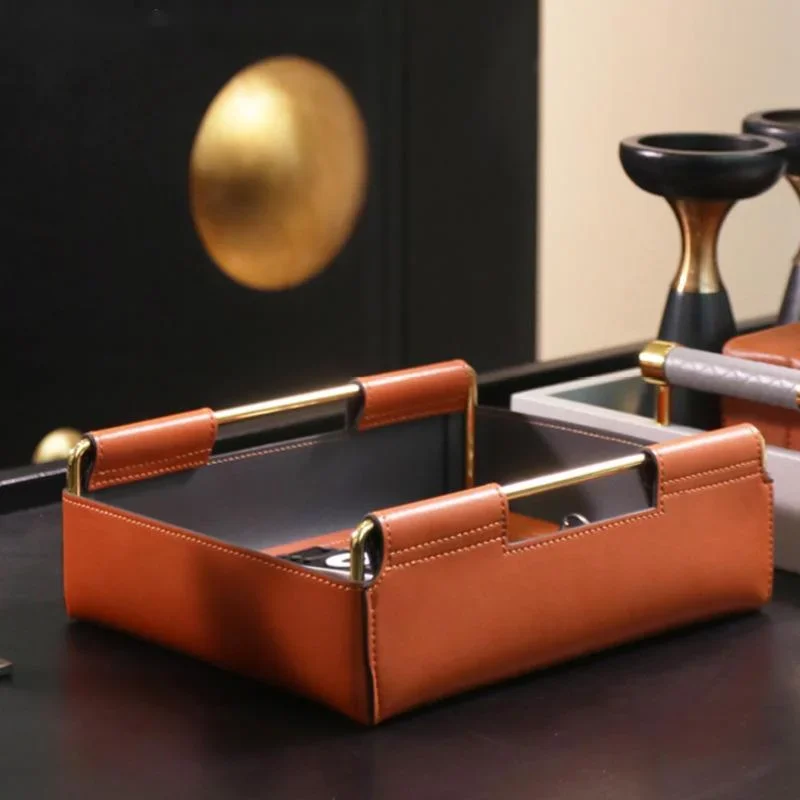 

Luxurious Leather Key & Controller Storage Box: Desktop Cosmetics Organizer Fashionable Porch Cabinet Ornament.